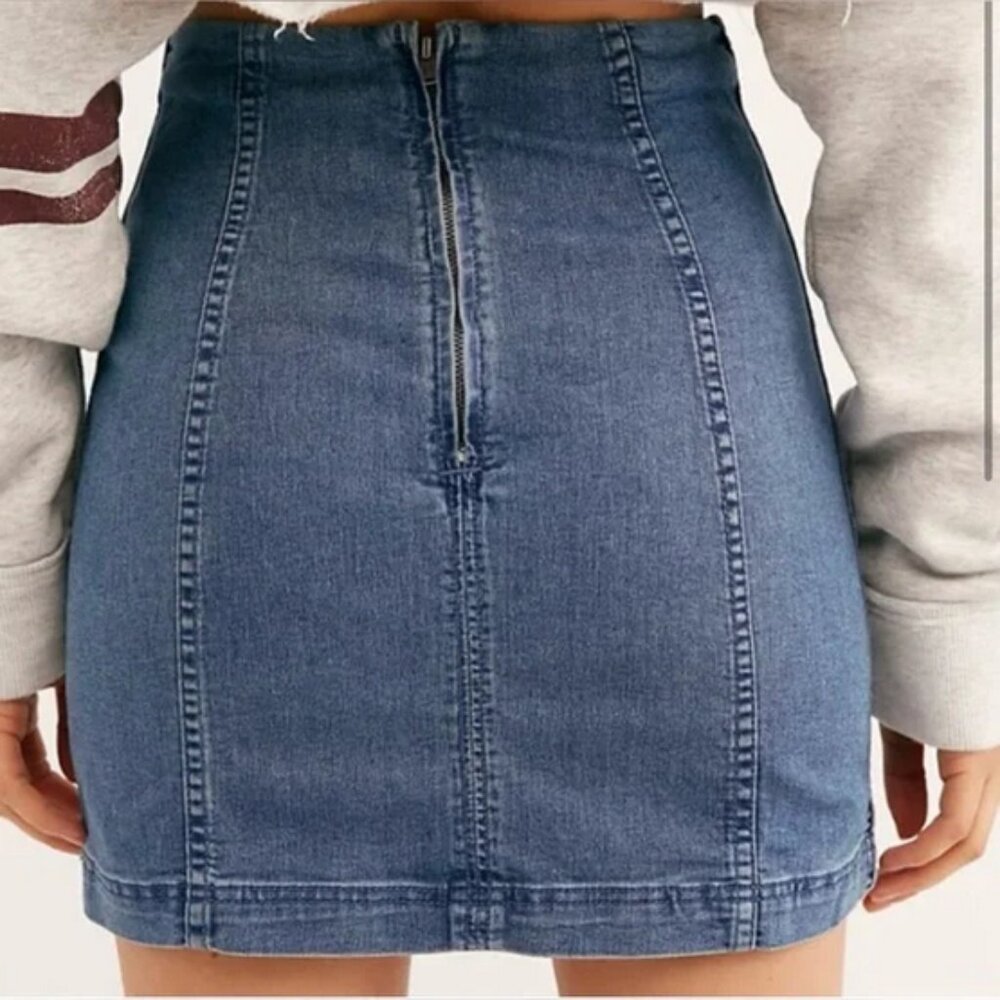 Free People Modern Femme Denim Mini Skirt Size 6 - Picture 3 of 16